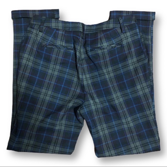 Forever 21 | Women's Plaid Ankle Pants - Picture 3 of 9